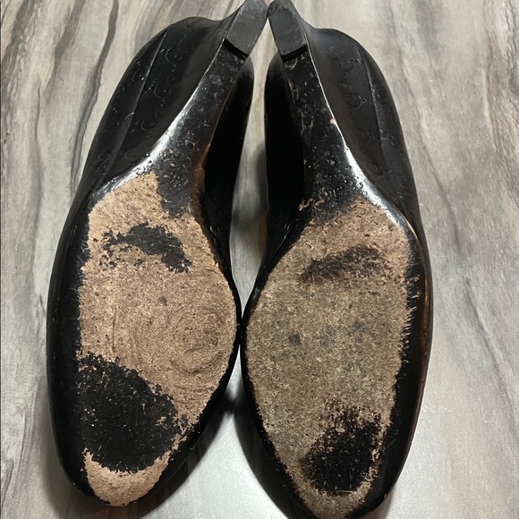 Gucci Black Embossed Wedge Shoes - Picture 3 of 5